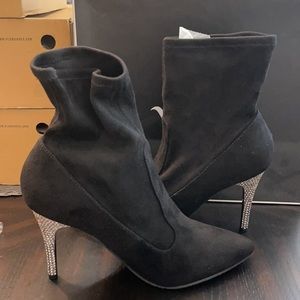 NINA  ANKLE BOOTIE